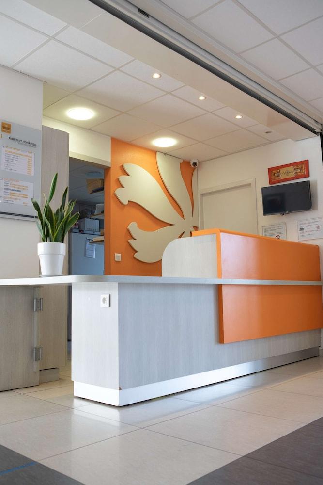 Hotel The Originals Access,tendance Hotel, Saint-etienne